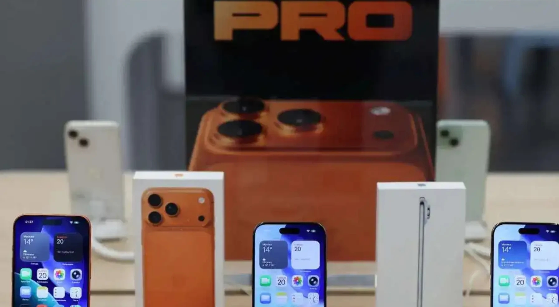 iPhone 17 оказался самым популярным смартфоном в РФ