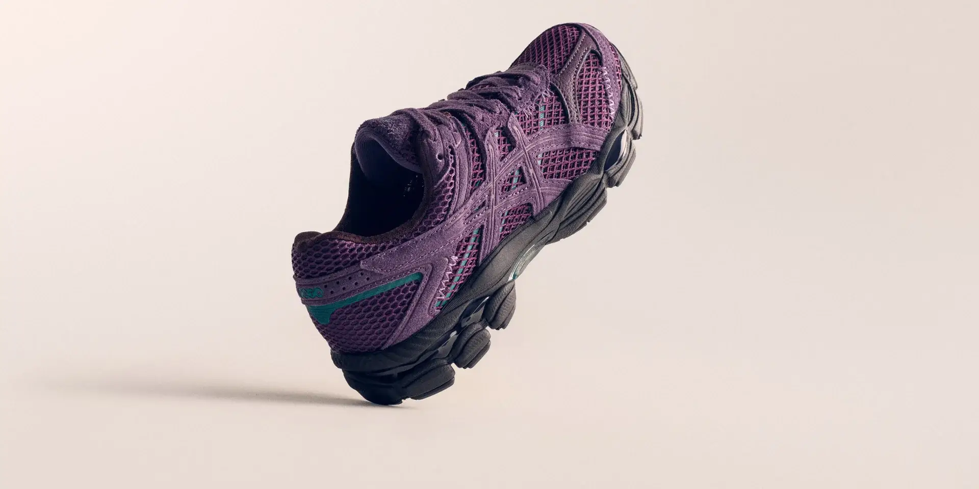 CARNAN и ASICS представили кроссовки GEL-CUMULUS 16 Path II