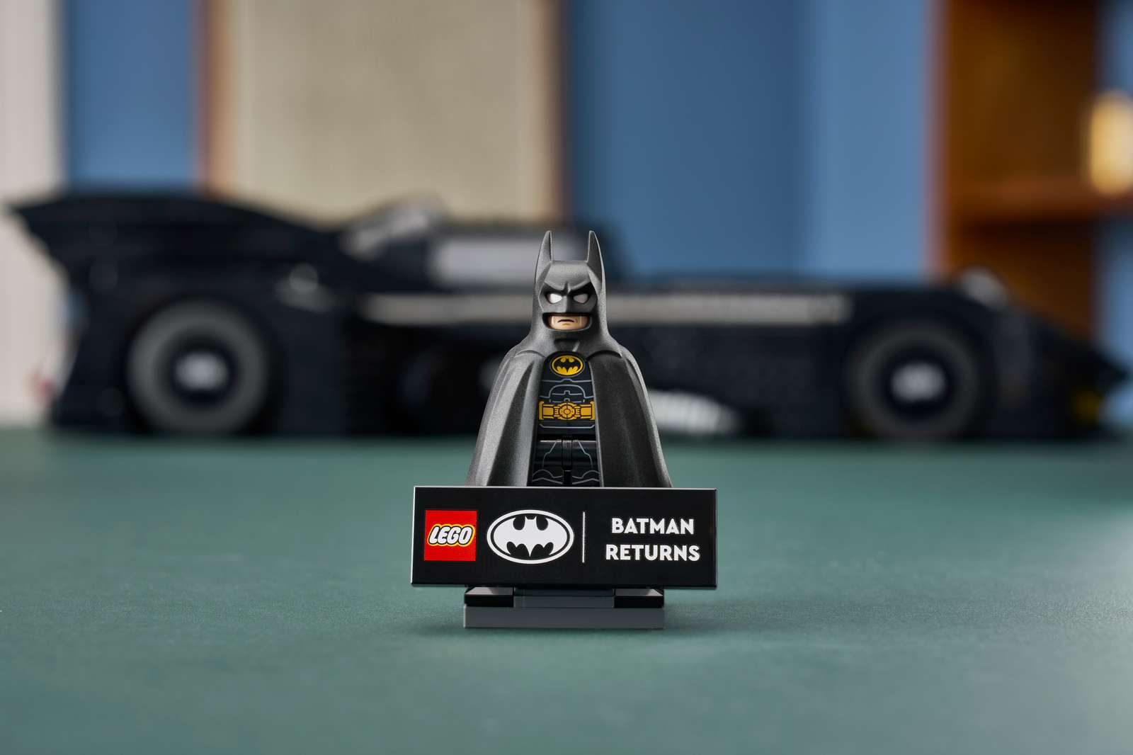 LEGO представила Batmobile из «Бэтмен возвращается»