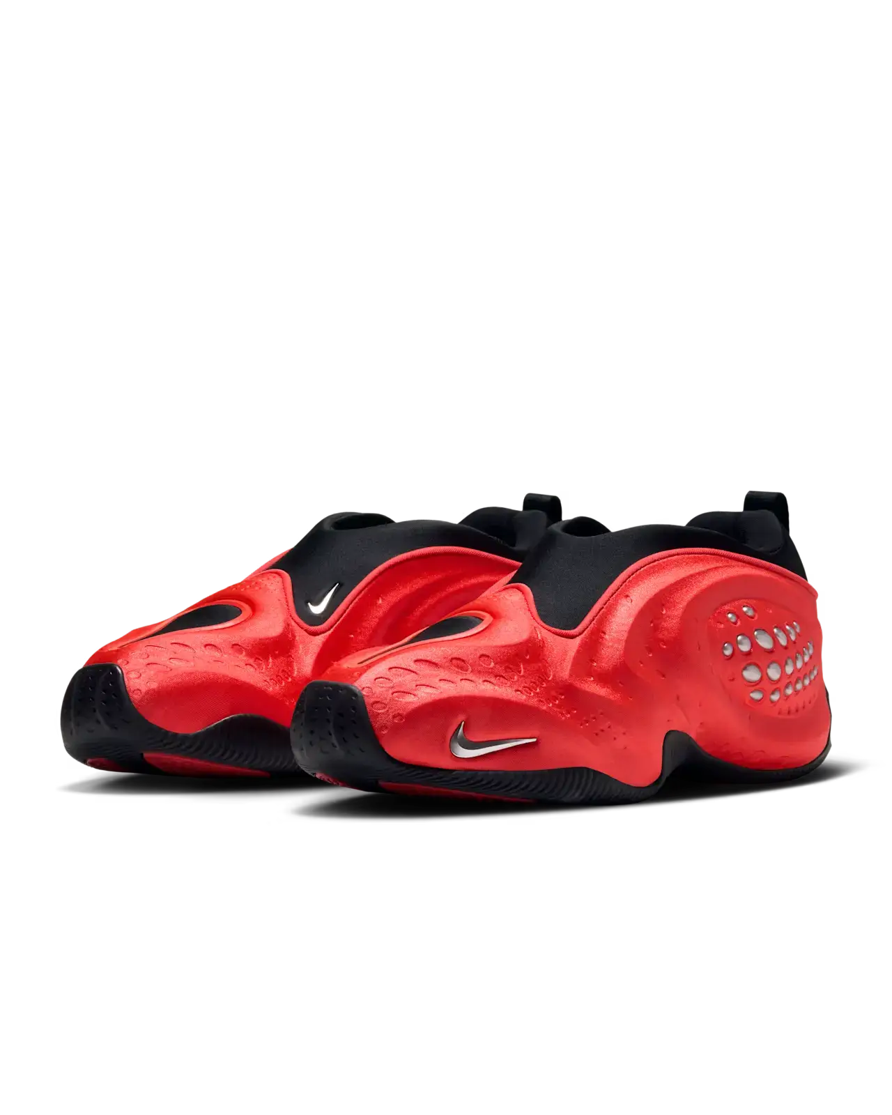 Nike выпустит женские кроссовки First Sight Shadow в расцветке Light Crimson