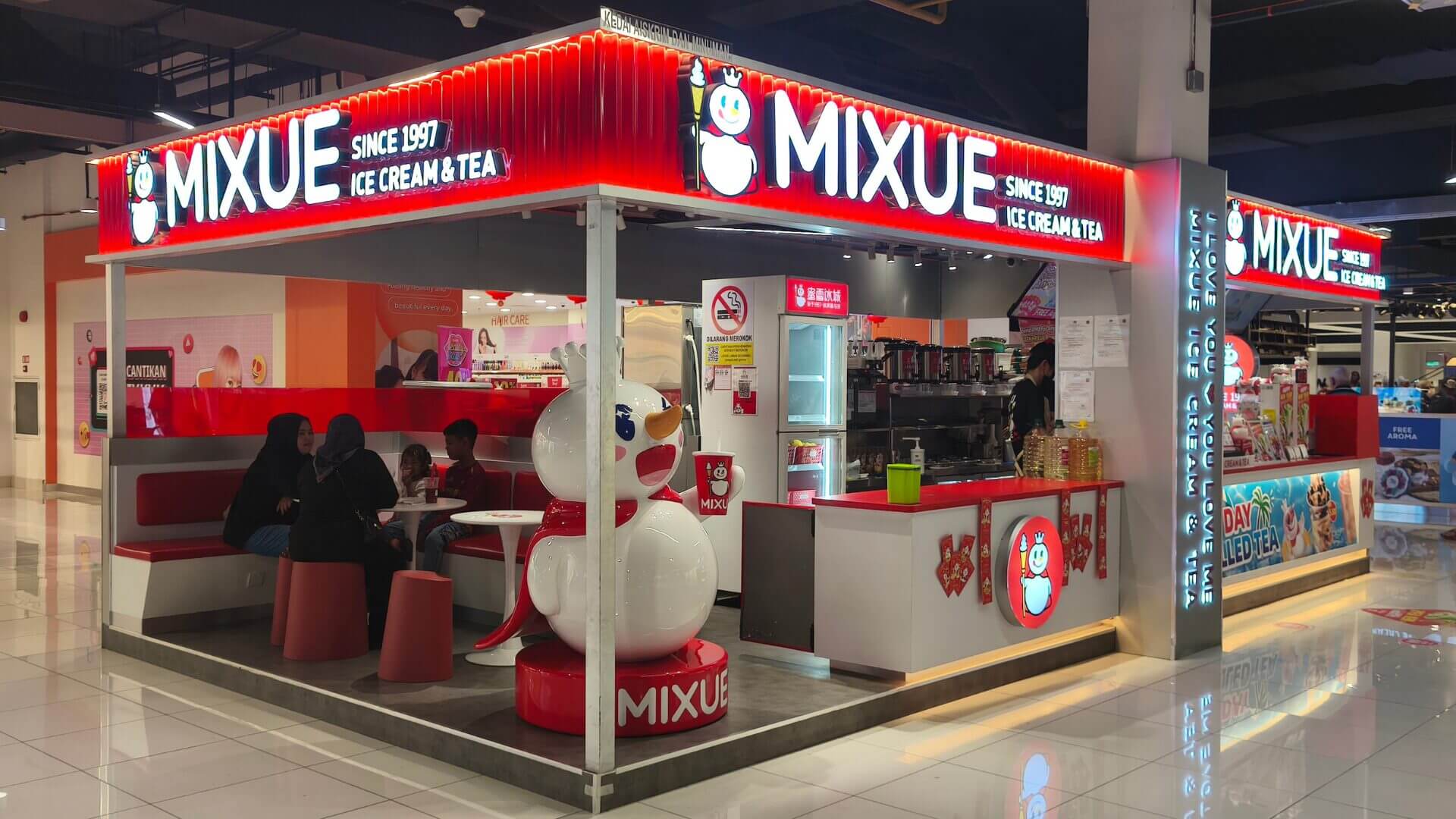 Выручка сети бабл-тишных Mixue выросла на 39% 